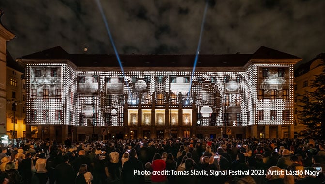 Prague’s Municipal Library becomes a dynamic canvas using Christie Griffyn® 4K50-RGB and M 4K25 RGB pure laser projection. 