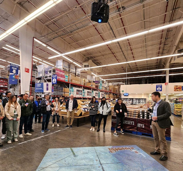 Sam's Club instala 100 proyectores Christie en México