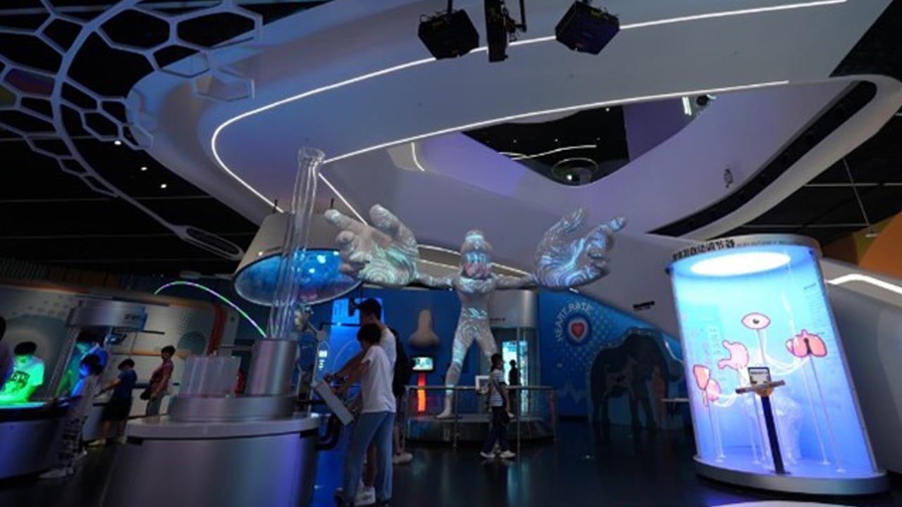 Big Monster projection showcases immersive visuals using Christie DWU860-iS projectors.