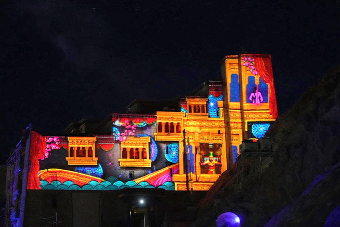 Christie 3DLP laser projectors bathe the 17th-century Leh Palace in vivid color during the projection mapping show.
