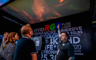 Wowing our visitors with the impressive visuals of the 4K22-HS 1DLP laser projector equipped with an ultra short throw lens.