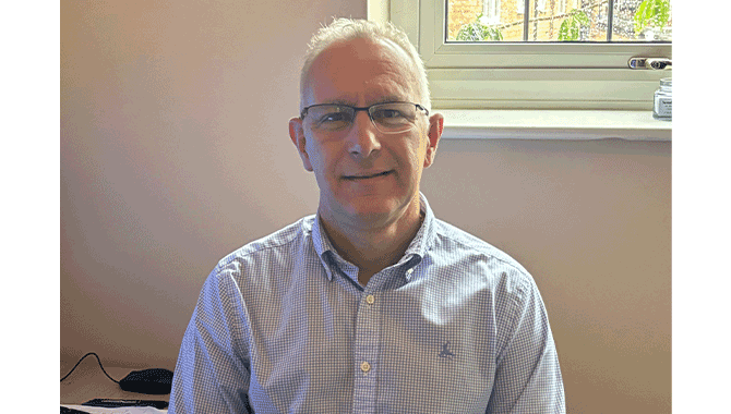 Mark Kendall headshot